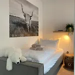 דירה Haus Heidi - Luxurious Near Skilift *